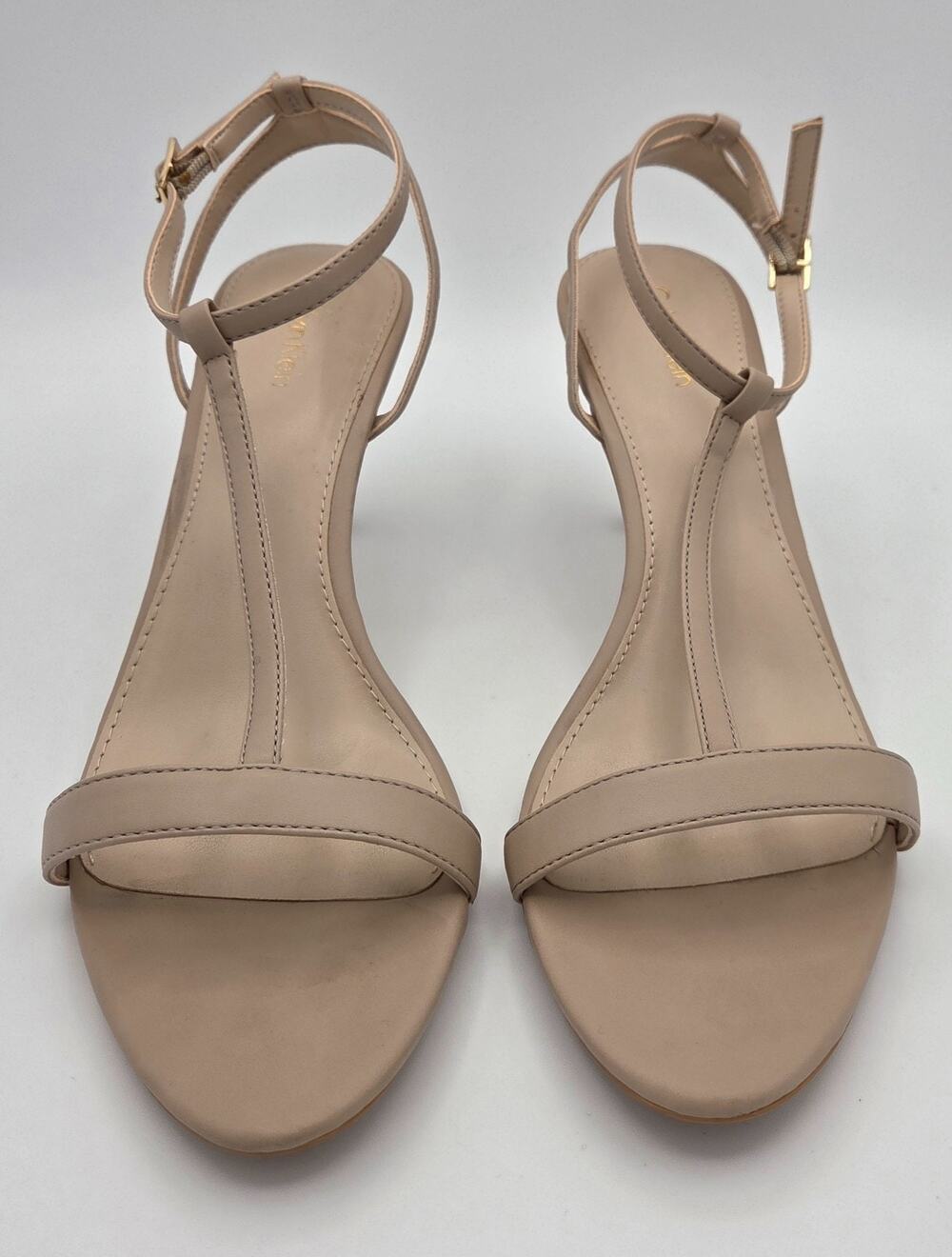 NEW IN BOX Calvin Klein Lola T-Strap Heels Nude Beige Strappy Sandal 9.5 NIB